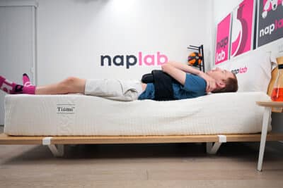 Tiami 2025 Edge Support Test With Vest Back Sleeping Tiami 2025 Edge Support Test With Vest Back Sleeping