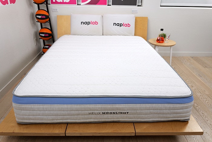 Helix Moonlight 2025 Front Helix Moonlight 2025 Front