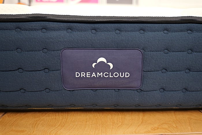 Dreamcloud Classic Logo