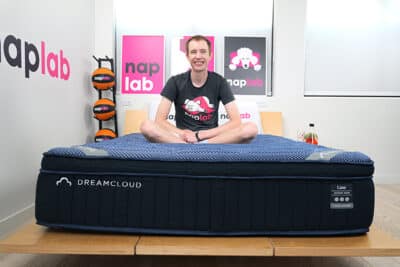 Dreamcloud Luxe Sitting 1