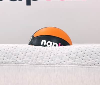 Casper Snow Max Bounce Depth