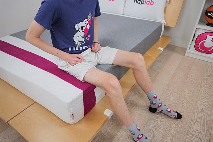 Juno Hybrid Edge Sitting