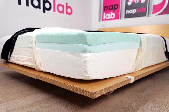 Cool Gel Ultimate Material Corner