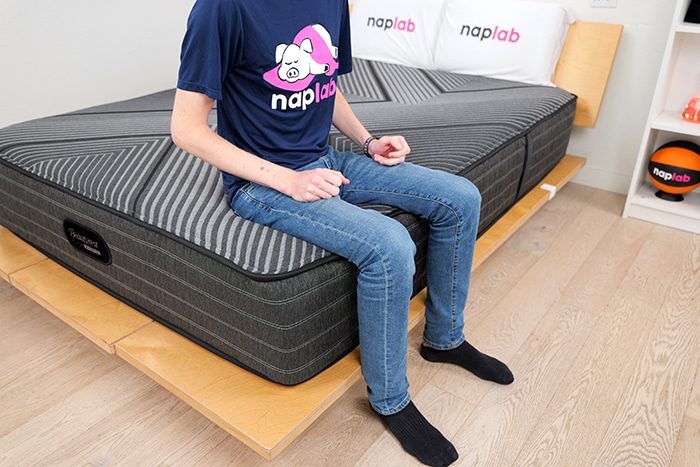 Ack Hybrid Lx Class Edge Sitting