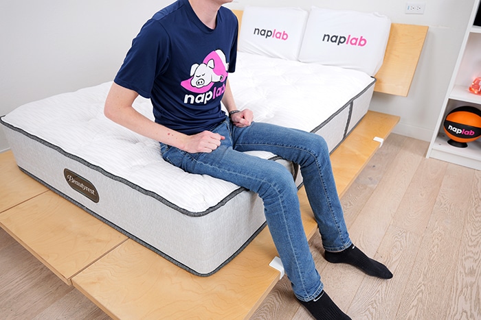 Beautyrest BR800 Edge Sitting