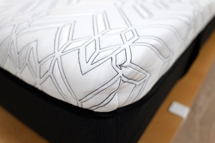 Novaform Advanced Back Support Plus Corner Close