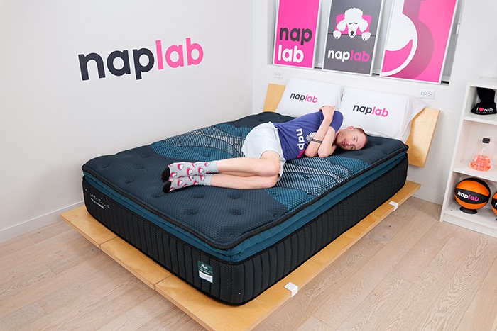 Dreamcloud Pressuresmart Side Sleeping