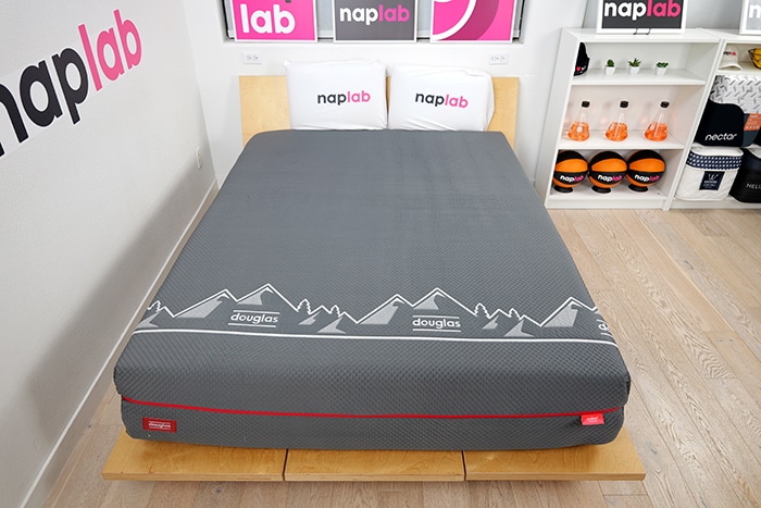 Douglas Summit Hybrid